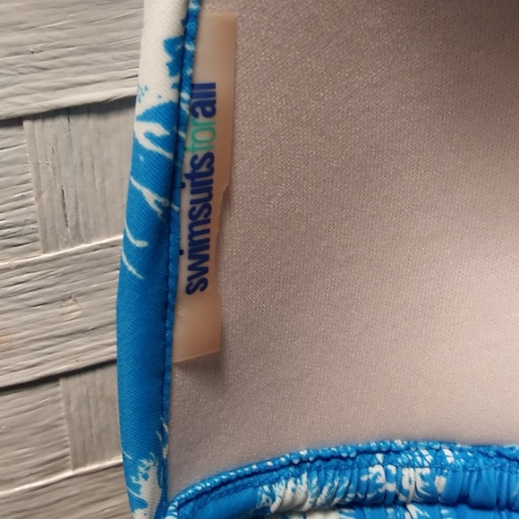 Blue Floral Bikini - Picture 6 of 10